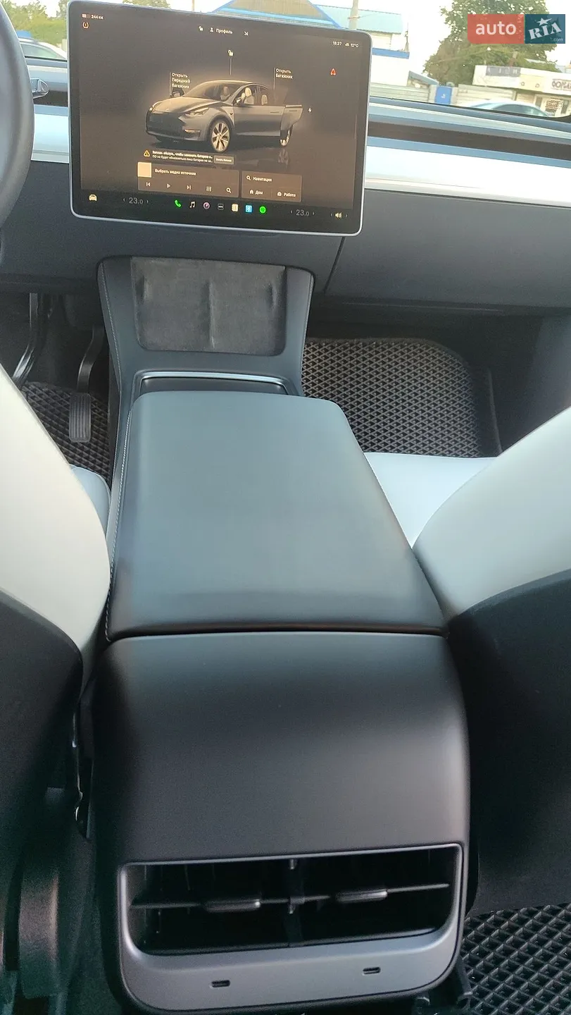2023 Tesla Model Y - мініатюра 14