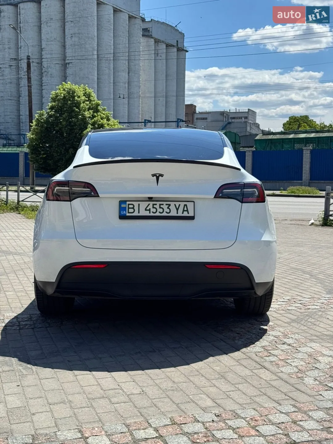 2024 Tesla Model Y - мініатюра 4