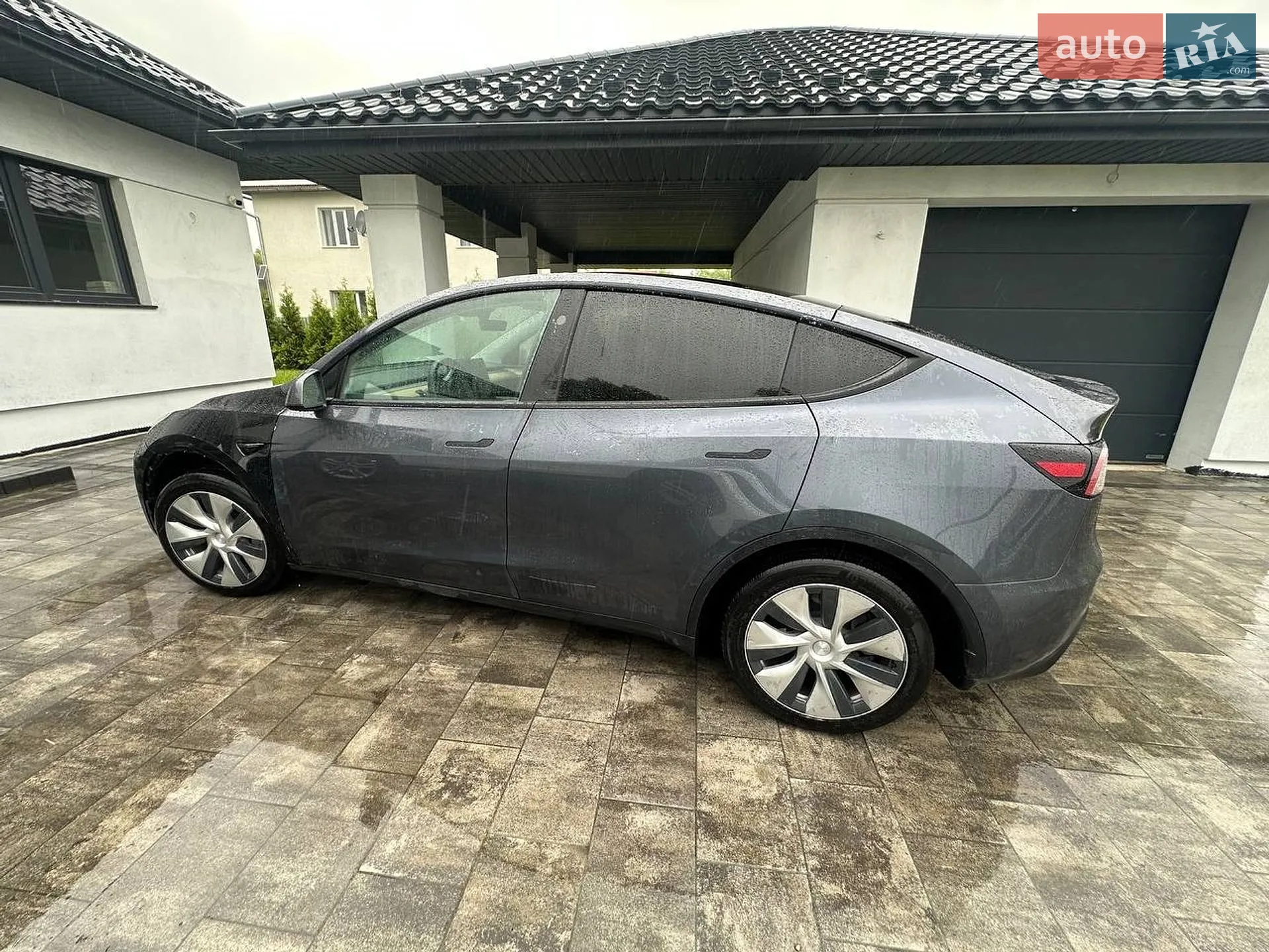 2023 Tesla Model Y - мініатюра 4