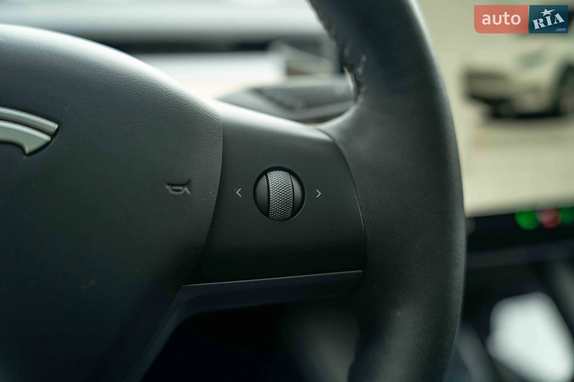 2023 Tesla Model Y - мініатюра 26