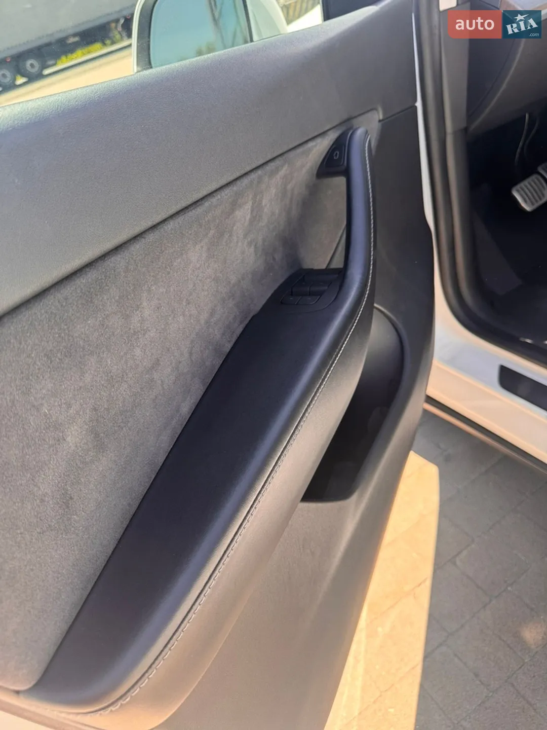 2021 Tesla Model Y - мініатюра 10