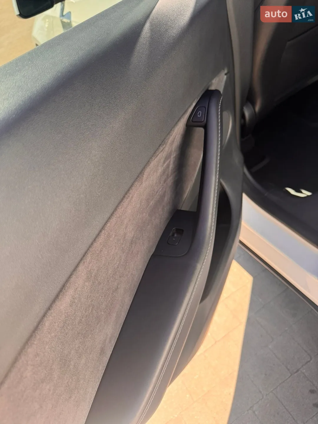 2021 Tesla Model Y - мініатюра 13