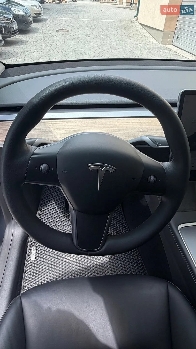 2022 Tesla Model Y - мініатюра 14