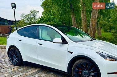 tesla model-y 2022 в Киев от профессионального продавца Микола