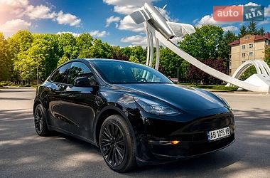 Внедорожник / Кроссовер Tesla Model Y 2023 в Виннице