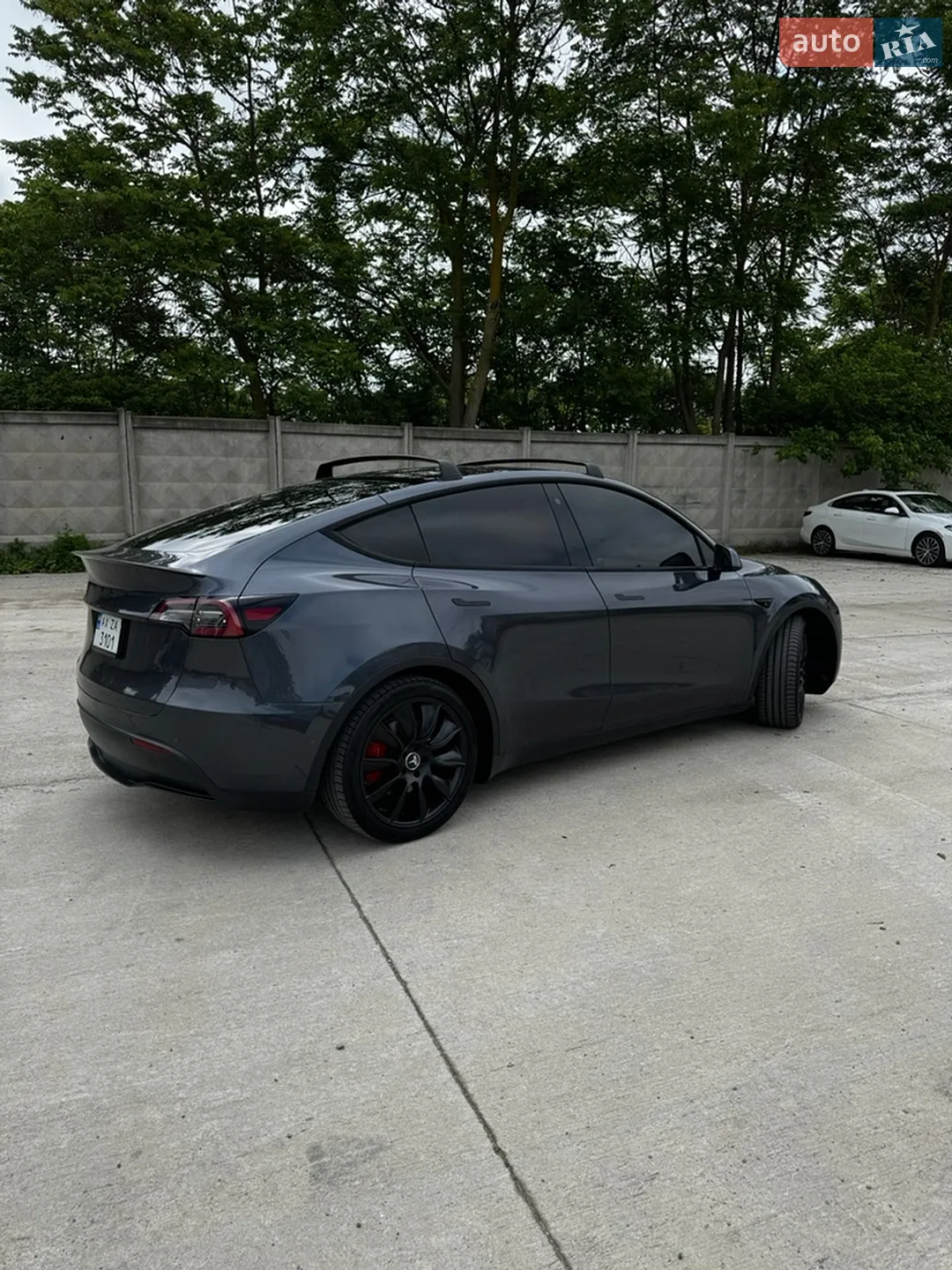 2021 Tesla Model Y - мініатюра 4