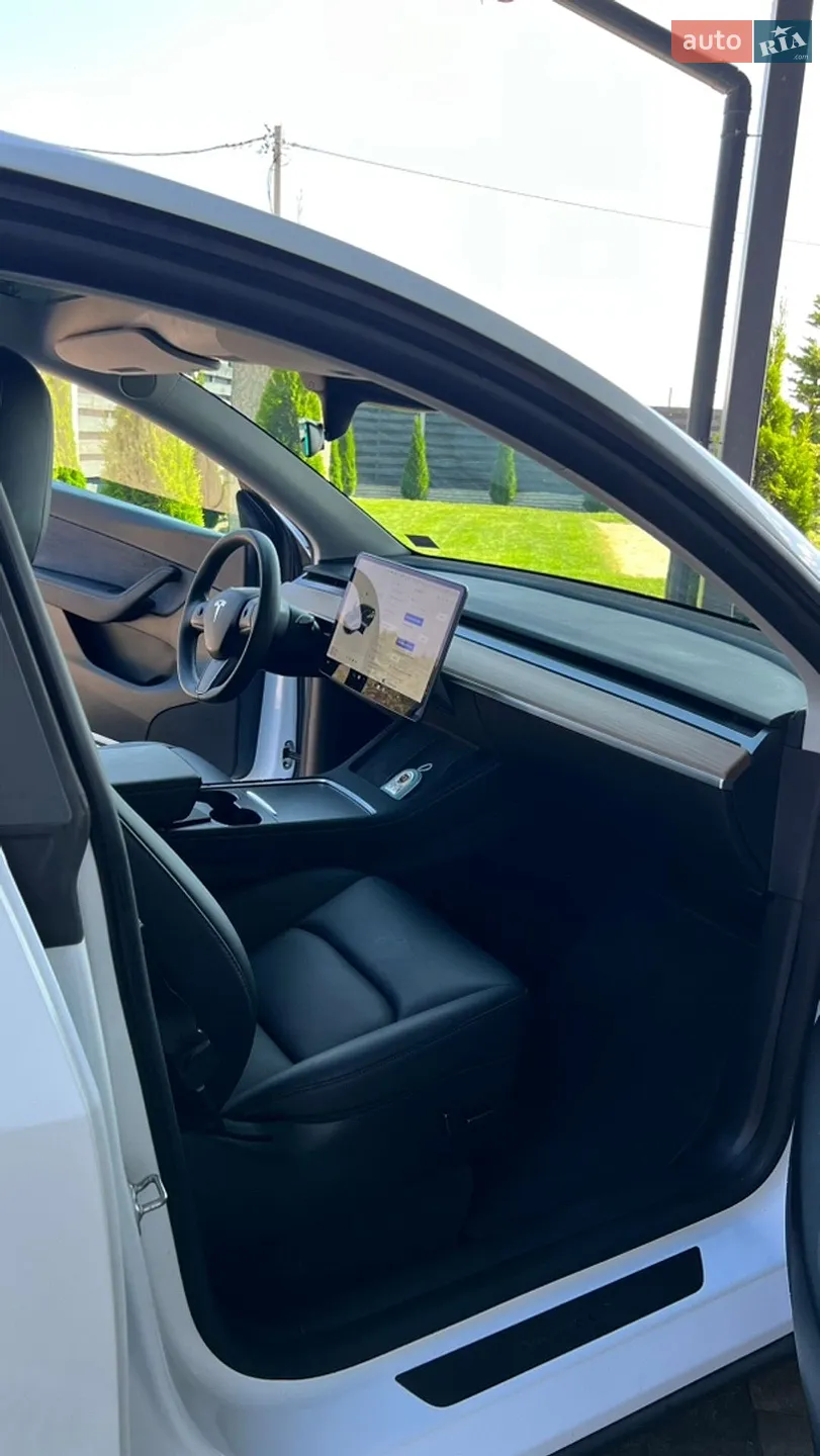 2022 Tesla Model Y - мініатюра 8