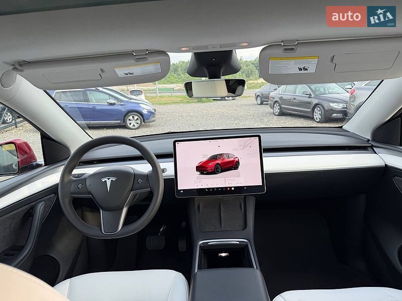 Внедорожник / Кроссовер Tesla Model Y 2023 в Стрые