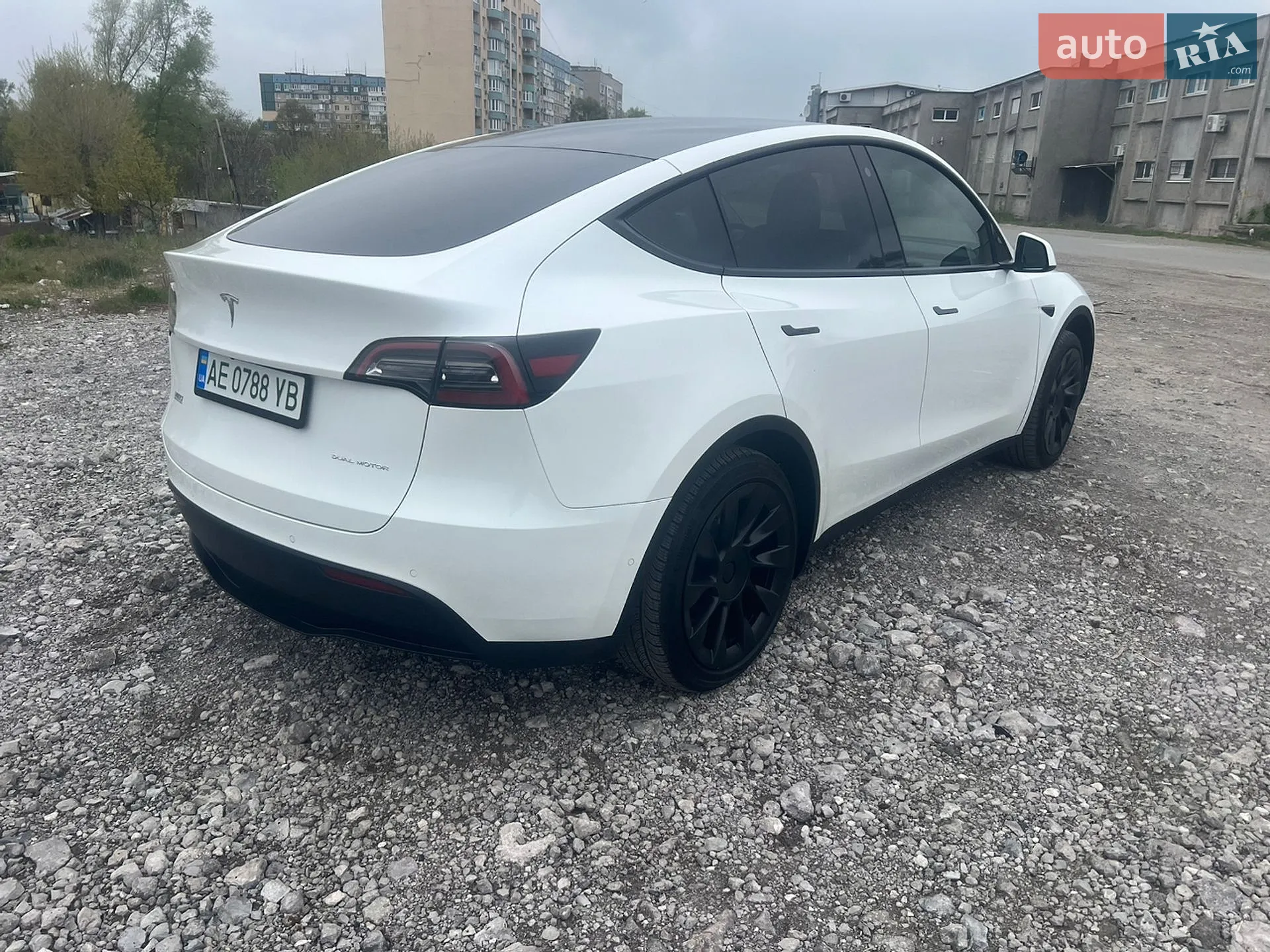 2021 Tesla Model Y - мініатюра 8