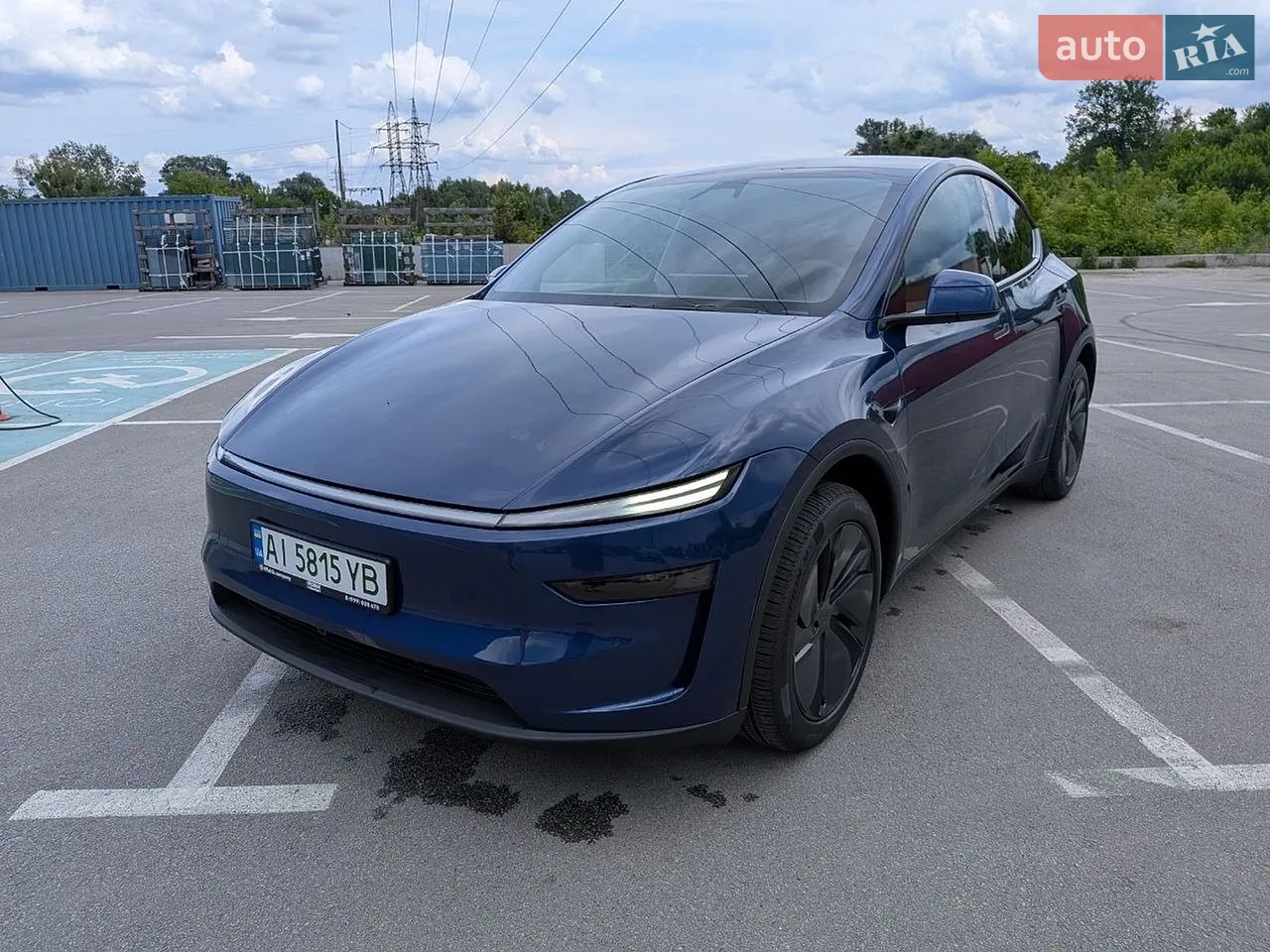 2025 Tesla Model Y - мініатюра 23