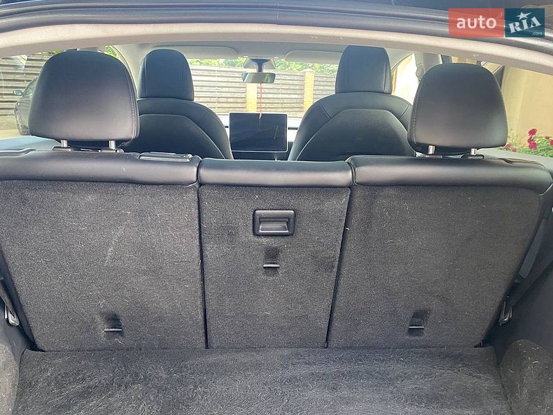 Внедорожник / Кроссовер Tesla Model Y 2020 в Киеве фото 40 Внедорожник / Кроссовер Tesla Model Y 2020 в Киеве