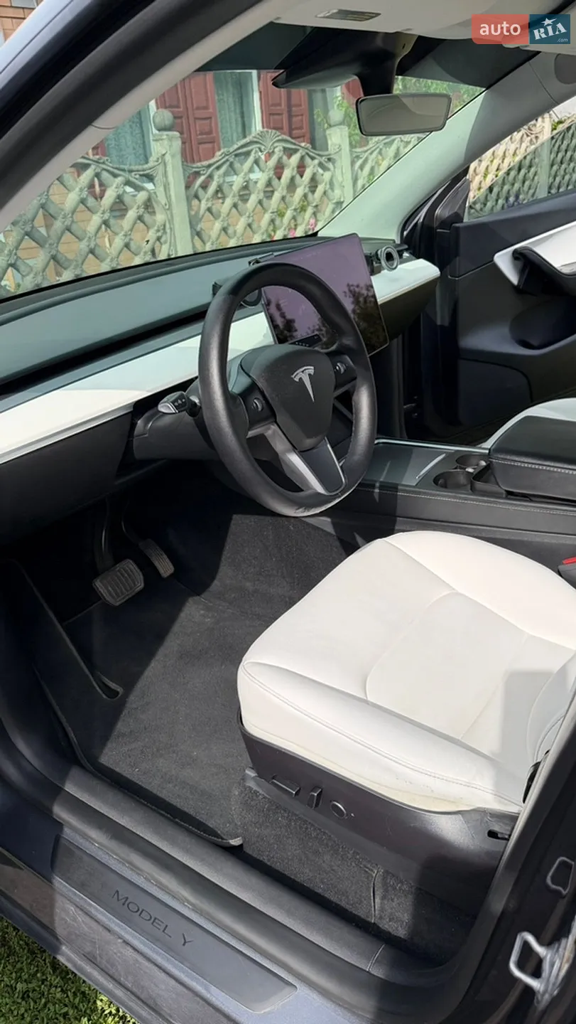 2021 Tesla Model Y - мініатюра 8