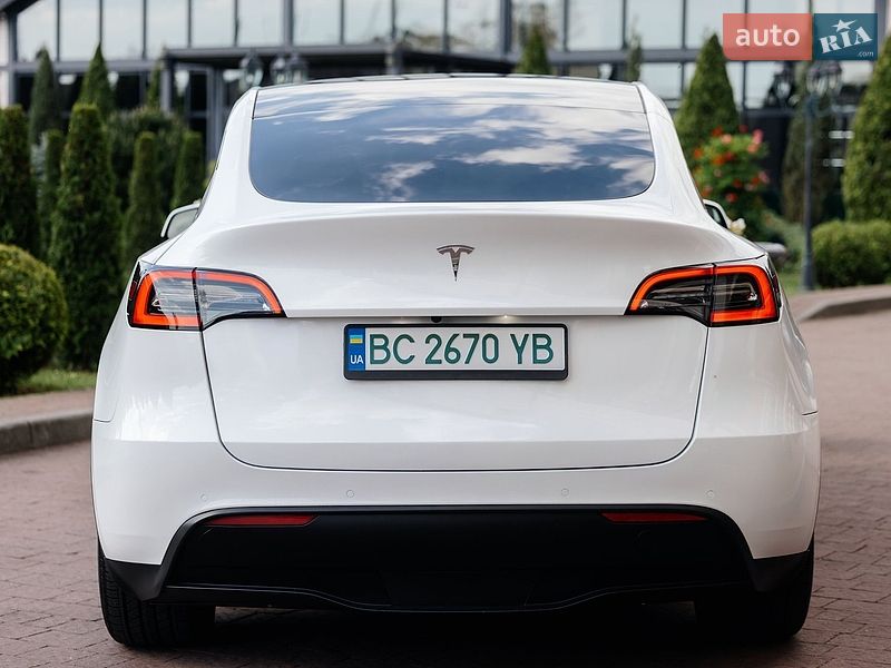 Внедорожник / Кроссовер Tesla Model Y 2022 в Стрые
