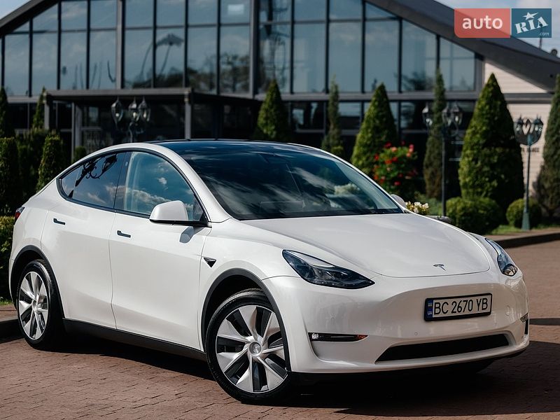 Внедорожник / Кроссовер Tesla Model Y 2022 в Стрые