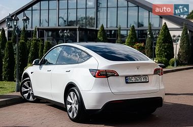 Внедорожник / Кроссовер Tesla Model Y 2022 в Стрые