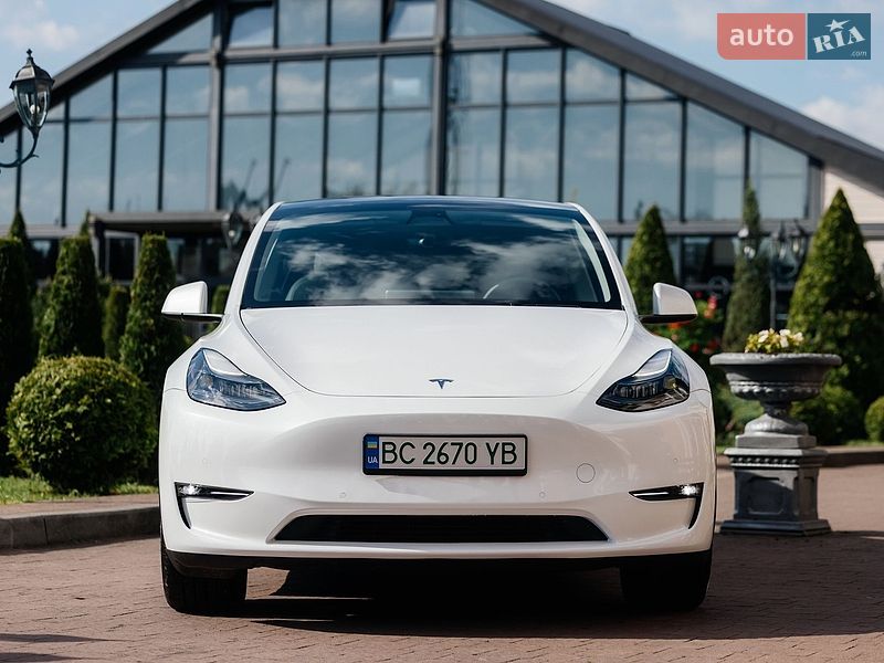 Внедорожник / Кроссовер Tesla Model Y 2022 в Стрые