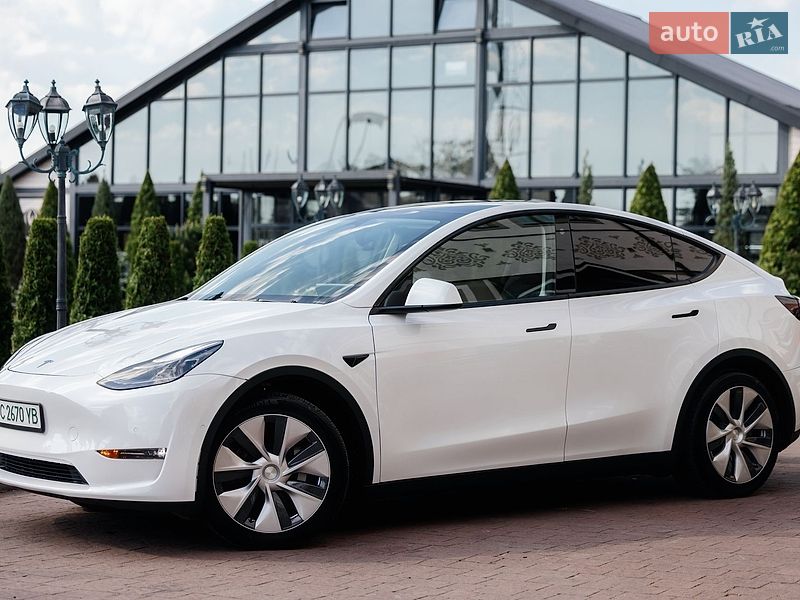 Внедорожник / Кроссовер Tesla Model Y 2022 в Стрые
