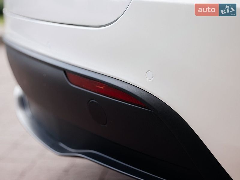 Внедорожник / Кроссовер Tesla Model Y 2022 в Стрые