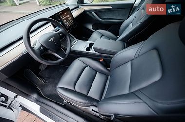 Внедорожник / Кроссовер Tesla Model Y 2022 в Стрые