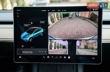 Внедорожник / Кроссовер Tesla Model Y 2022 в Стрые