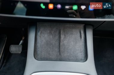 Внедорожник / Кроссовер Tesla Model Y 2022 в Стрые