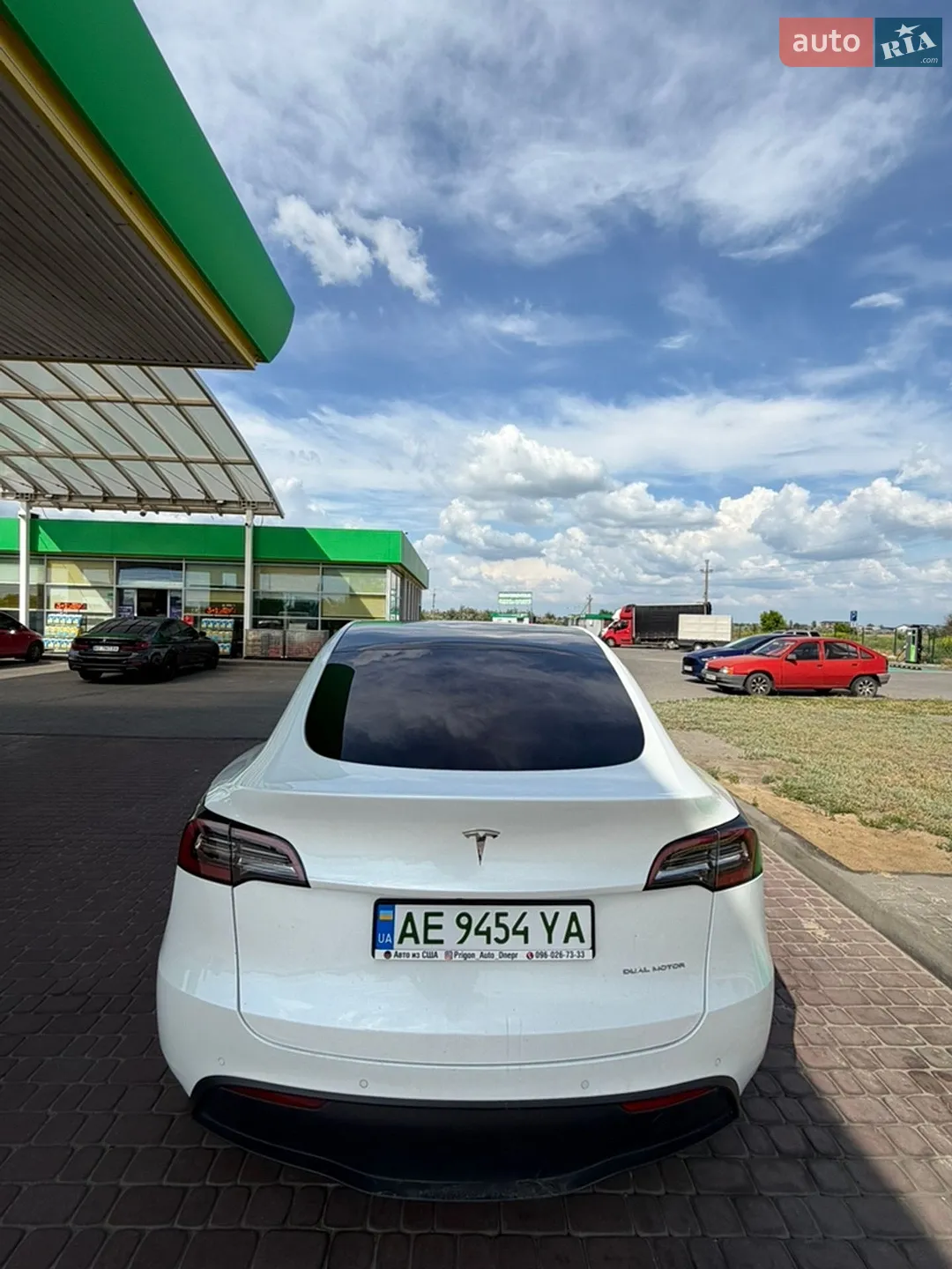 2021 Tesla Model Y - мініатюра 15