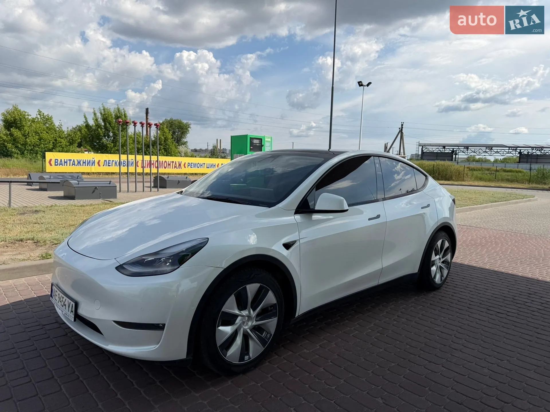 2021 Tesla Model Y - мініатюра 20