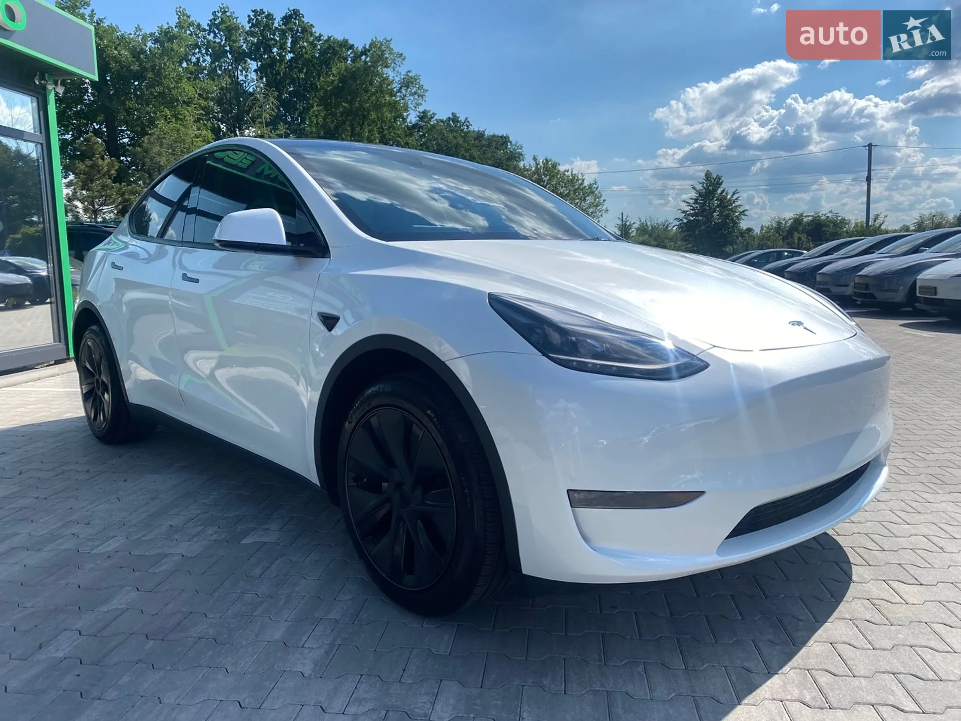 2024 Tesla Model Y - мініатюра 2