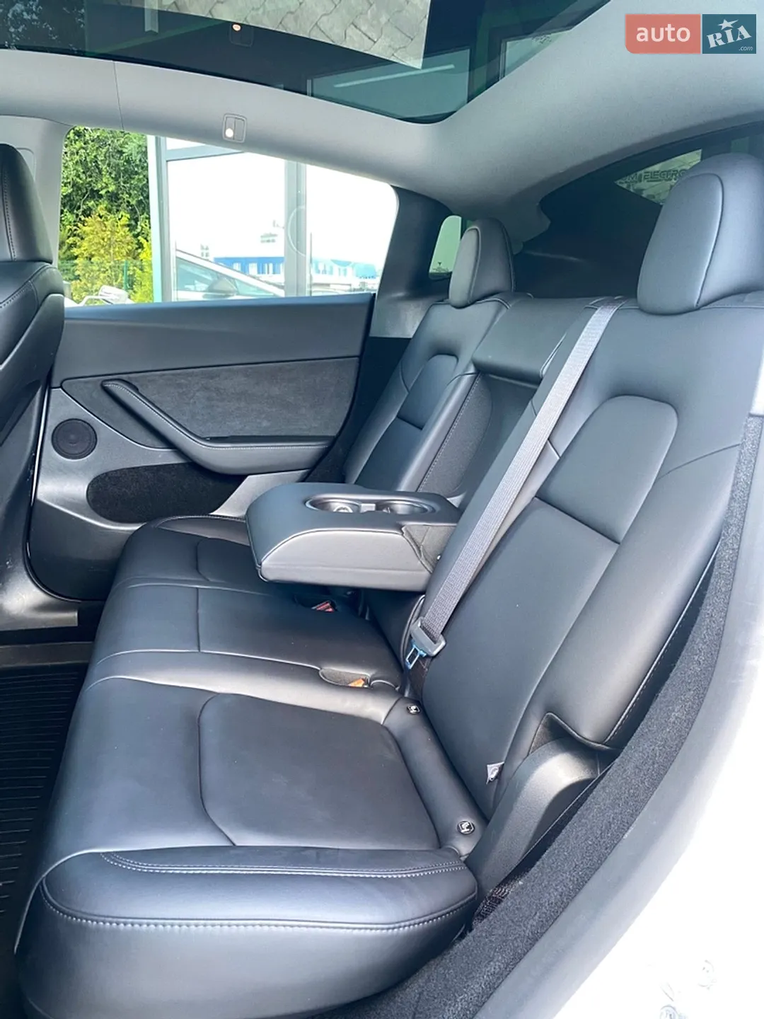 2024 Tesla Model Y - мініатюра 29