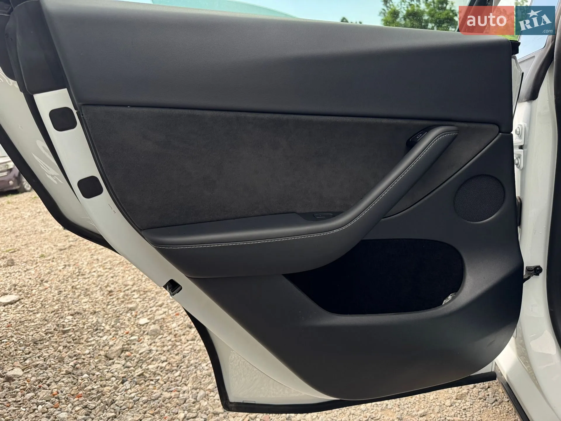 2024 Tesla Model Y - мініатюра 16