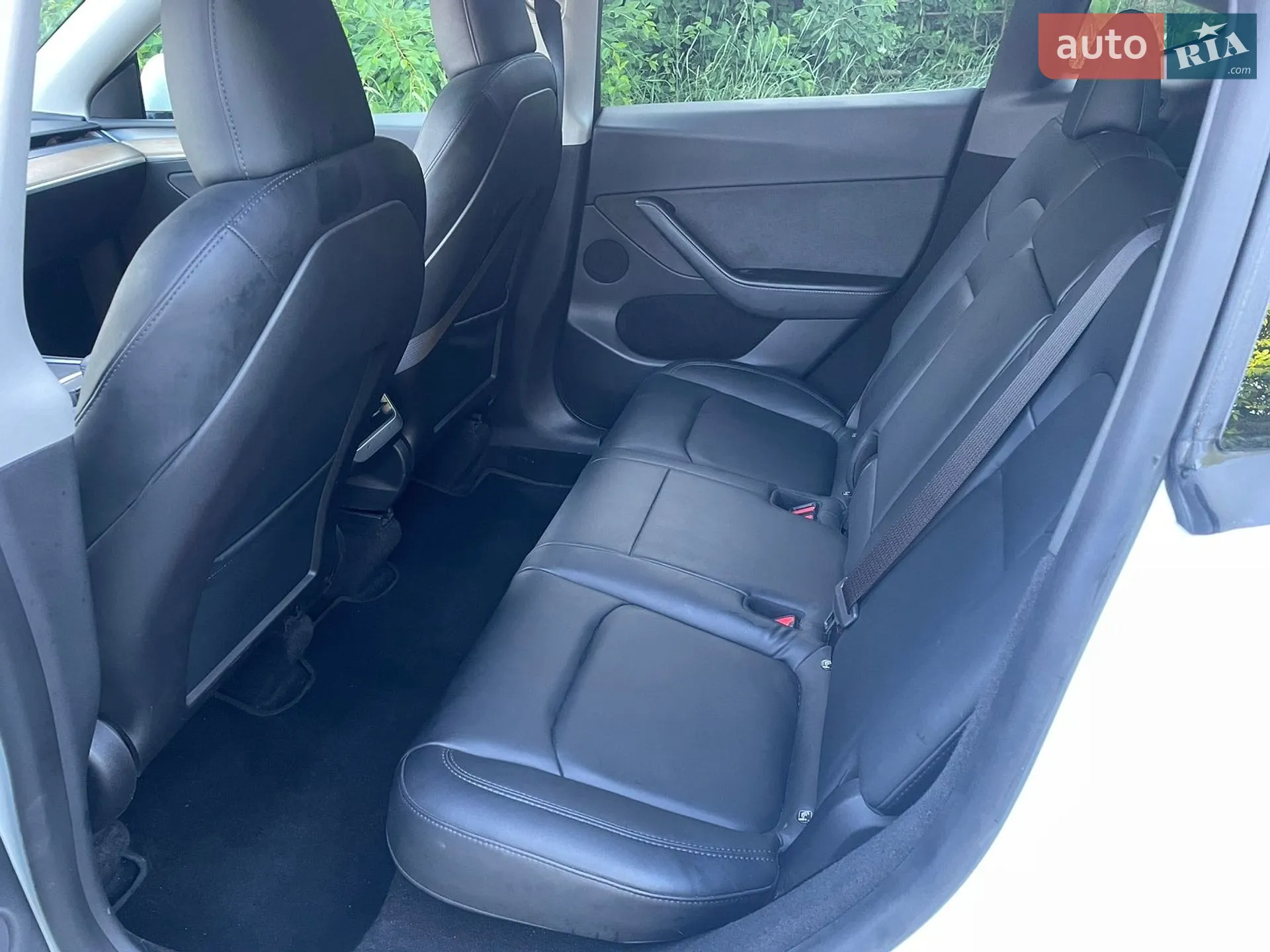 2022 Tesla Model Y - мініатюра 38
