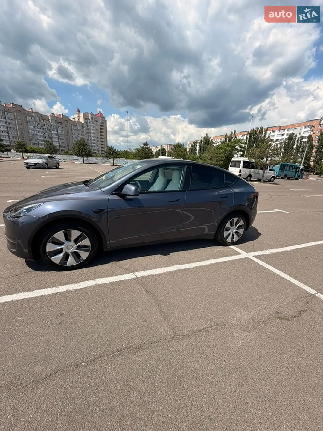 2023 Tesla Model Y - мініатюра 3