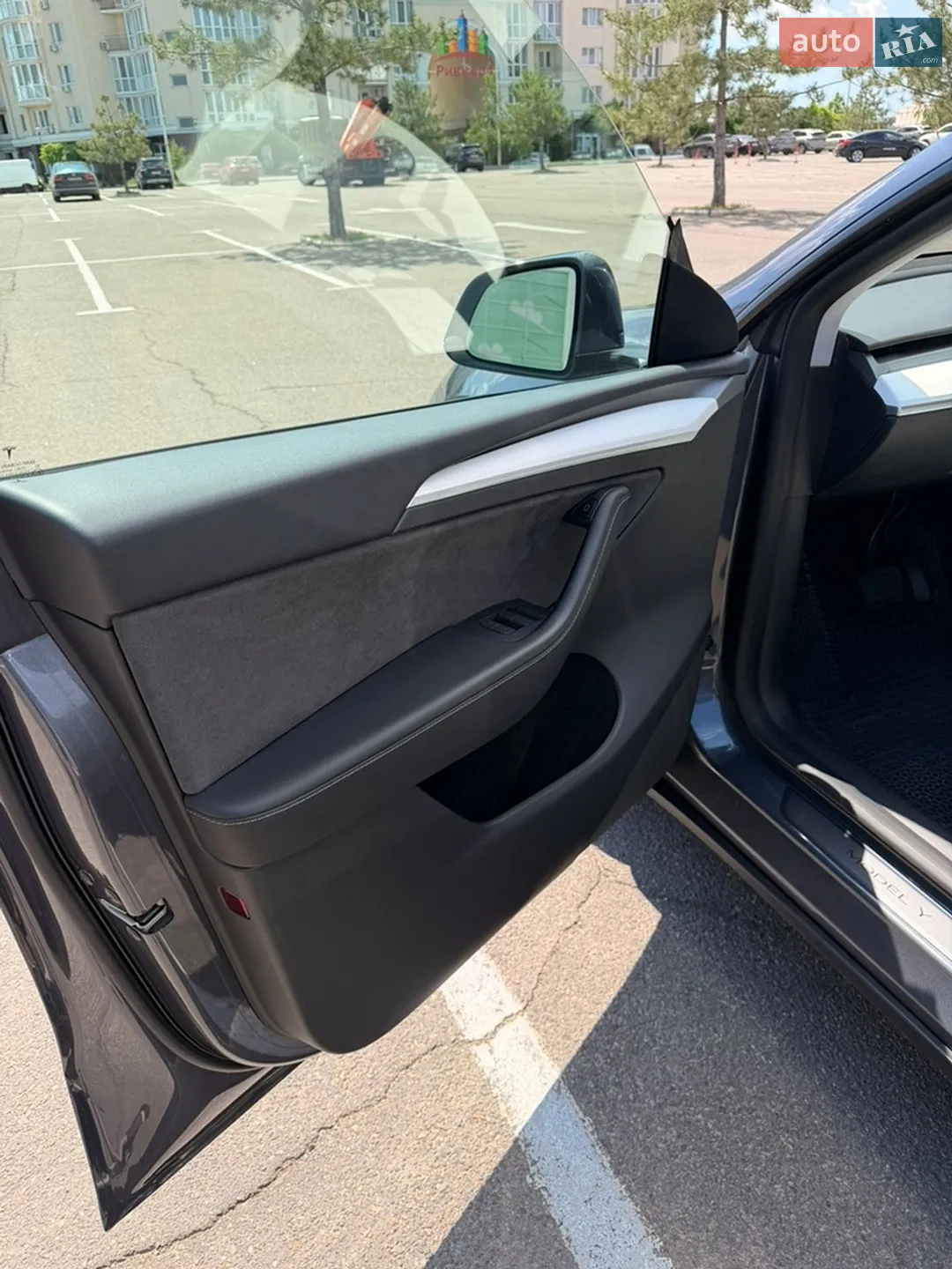 2023 Tesla Model Y - мініатюра 12