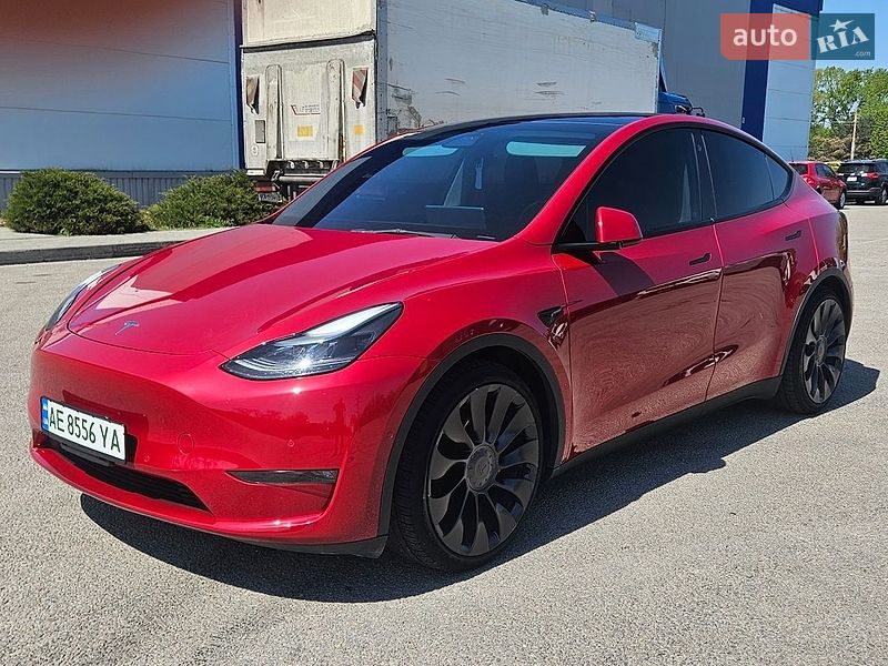 Tesla Model Y 2022