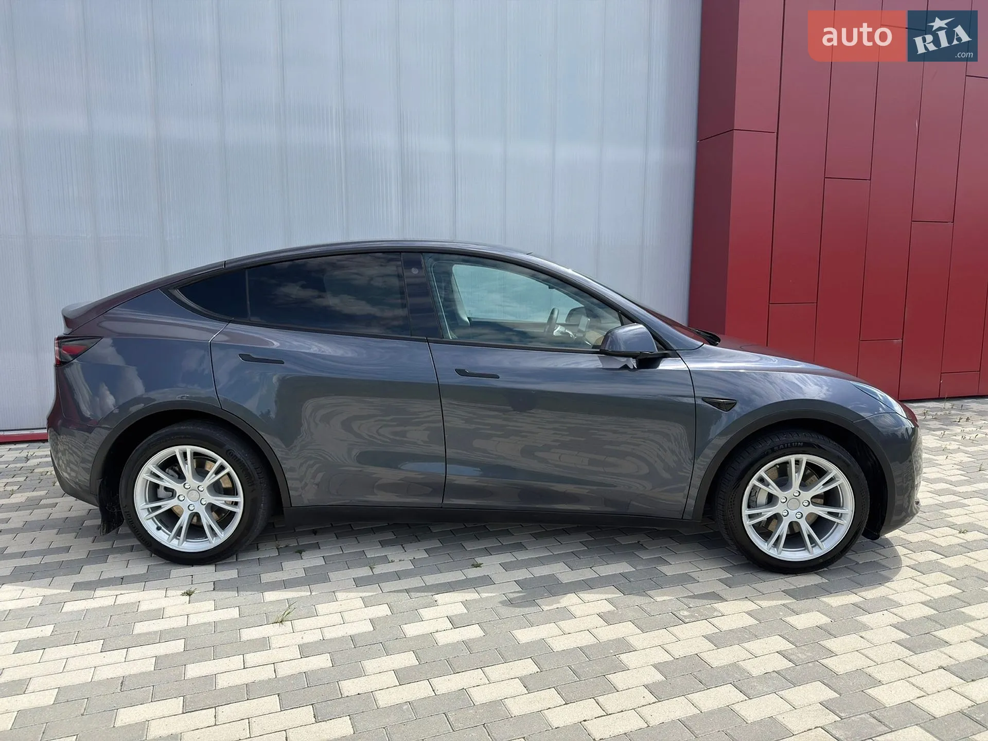 2023 Tesla Model Y - мініатюра 9