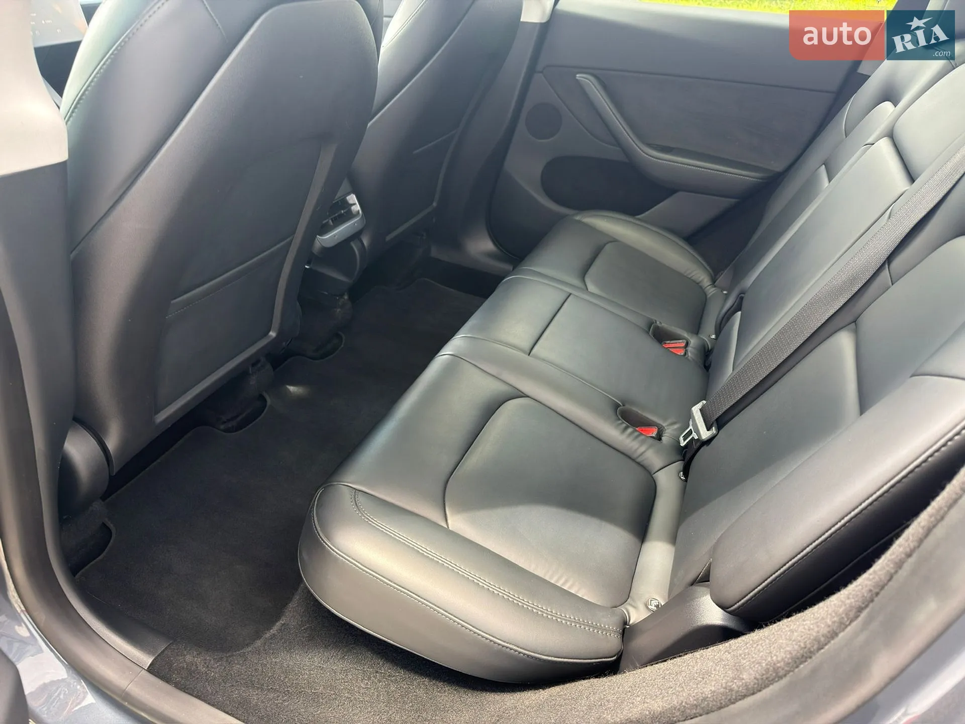 2023 Tesla Model Y - мініатюра 42