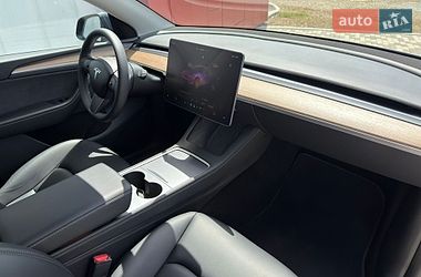 Внедорожник / Кроссовер Tesla Model Y 2023 в Львове
