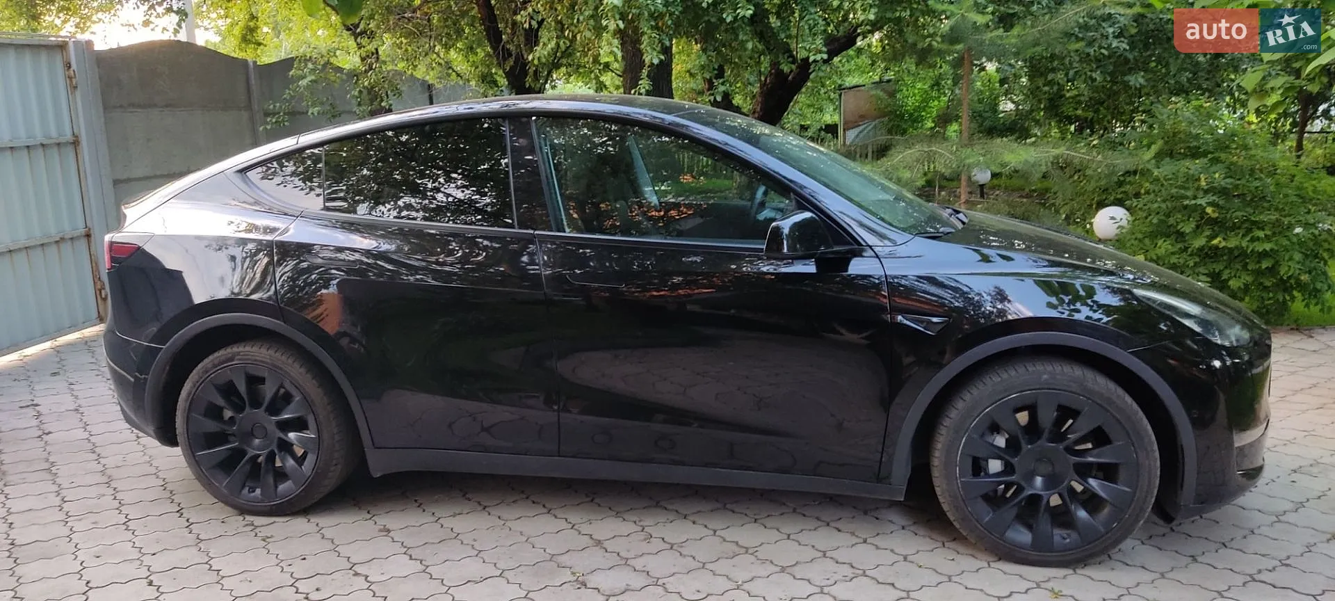 2020 Tesla Model Y - мініатюра 9