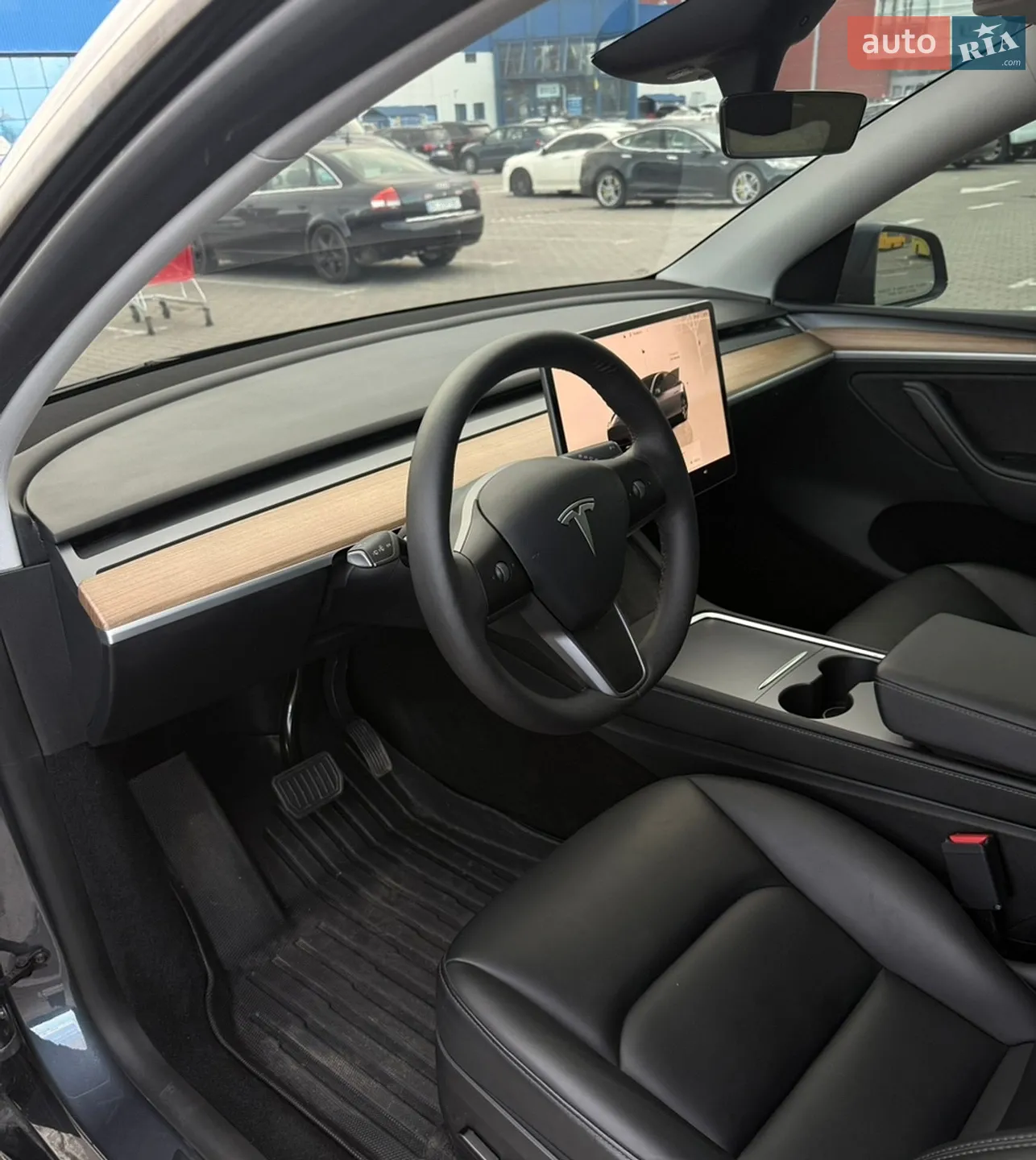 2023 Tesla Model Y - мініатюра 11
