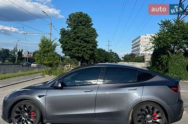 Внедорожник / Кроссовер Tesla Model Y 2023 в Днепре