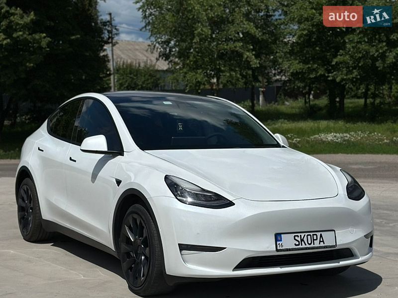 Tesla Model Y 2020