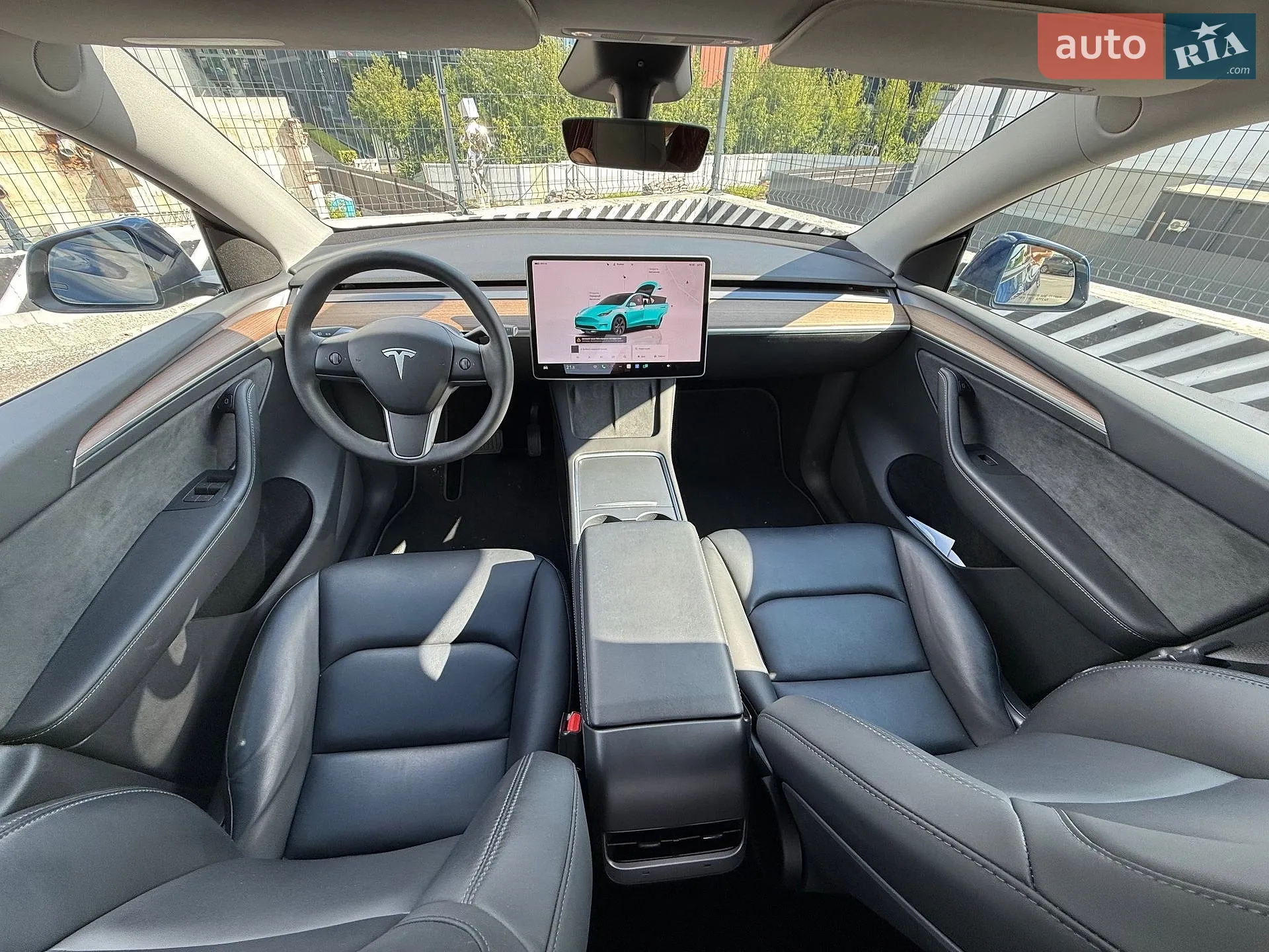 2024 Tesla Model Y - мініатюра 14