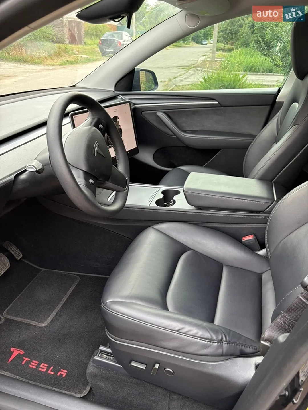 2024 Tesla Model Y - мініатюра 16