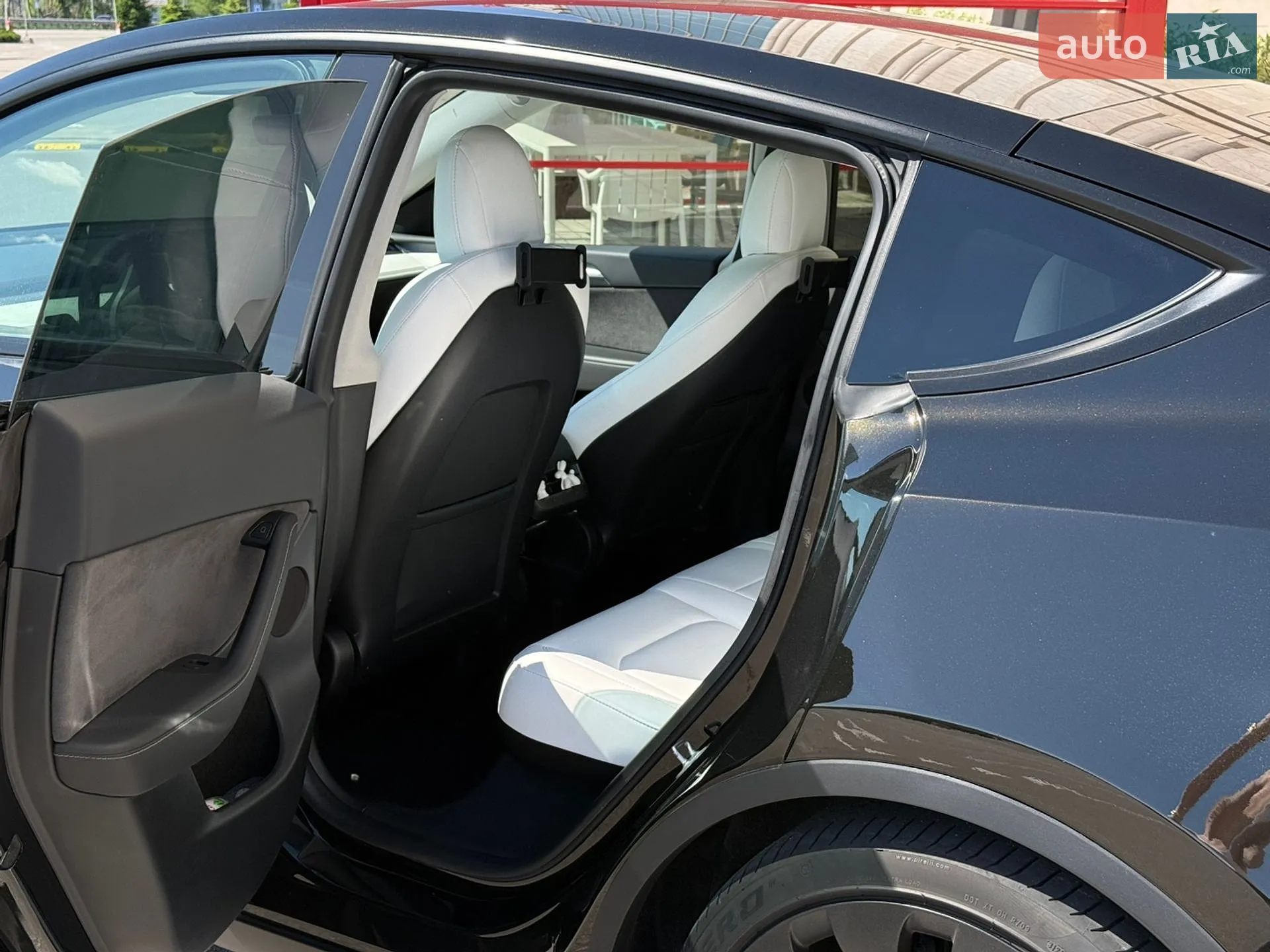 2021 Tesla Model Y - мініатюра 12