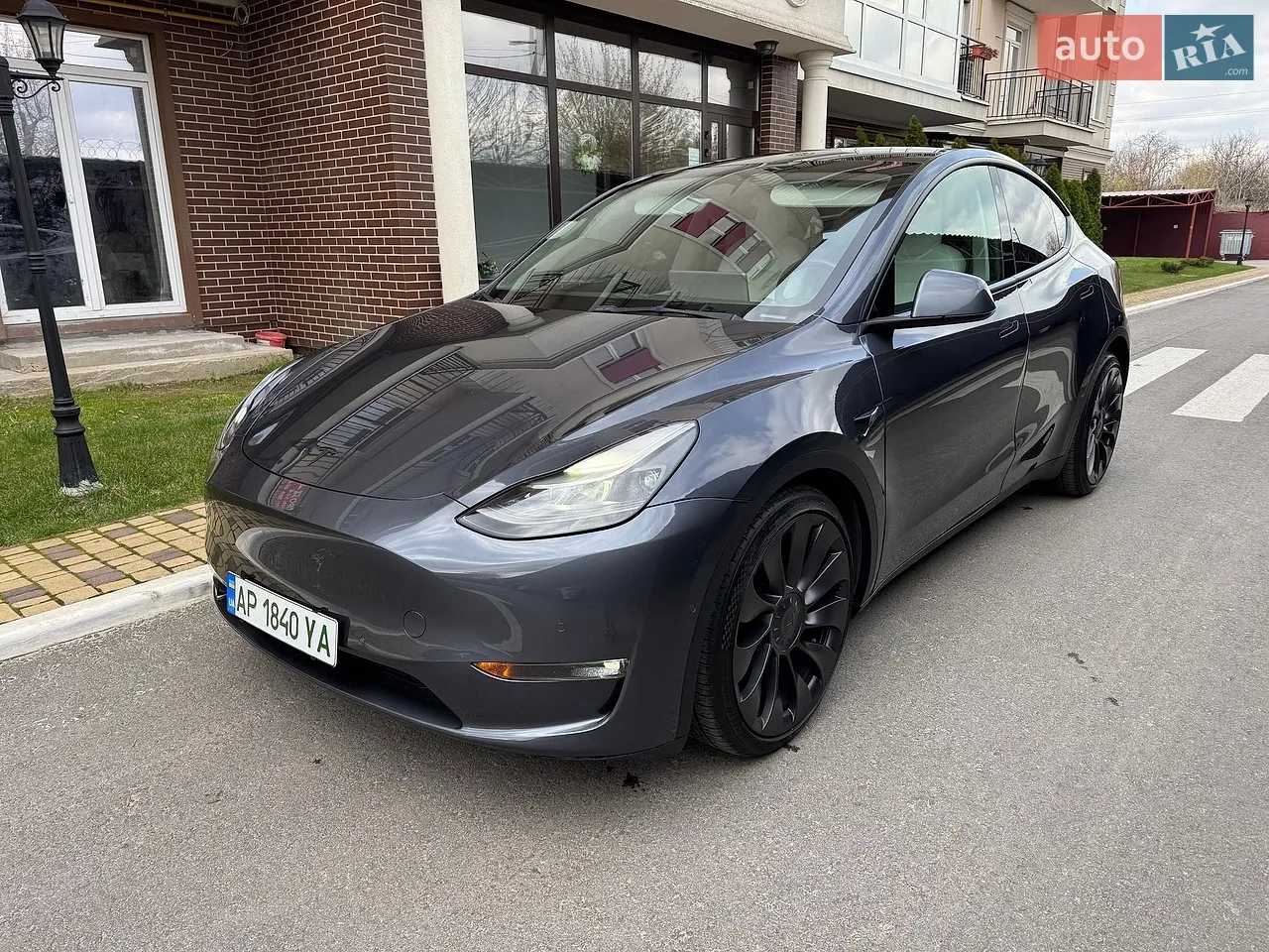 2021 Tesla Model Y - мініатюра 18