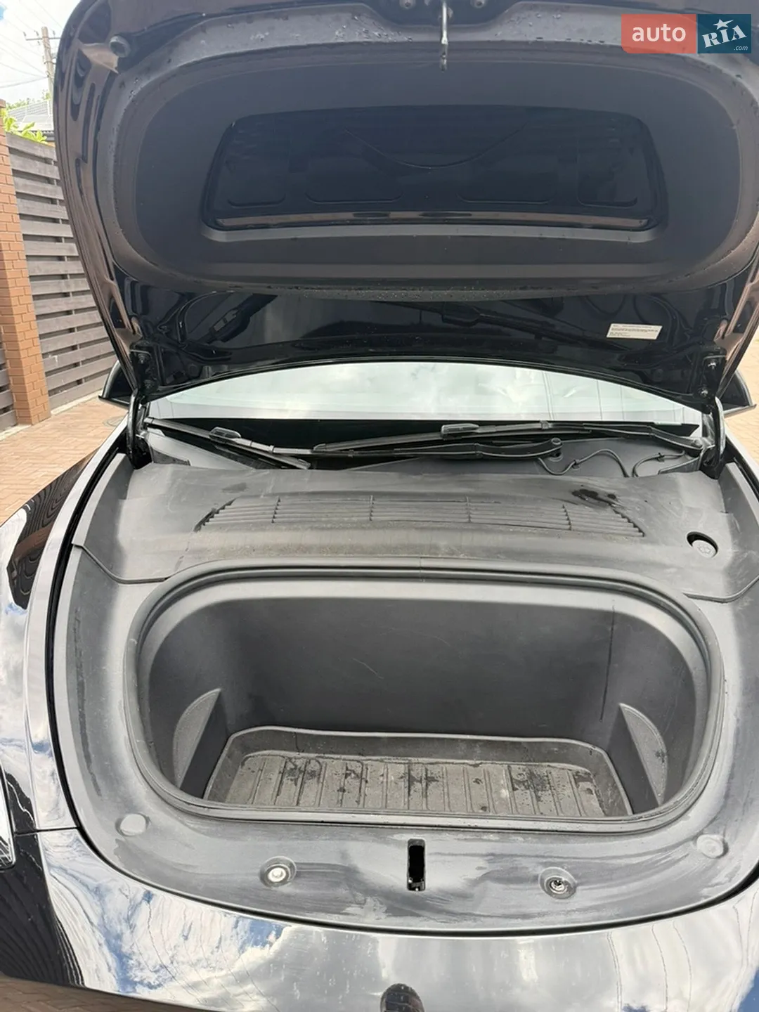 2024 Tesla Model Y - мініатюра 15