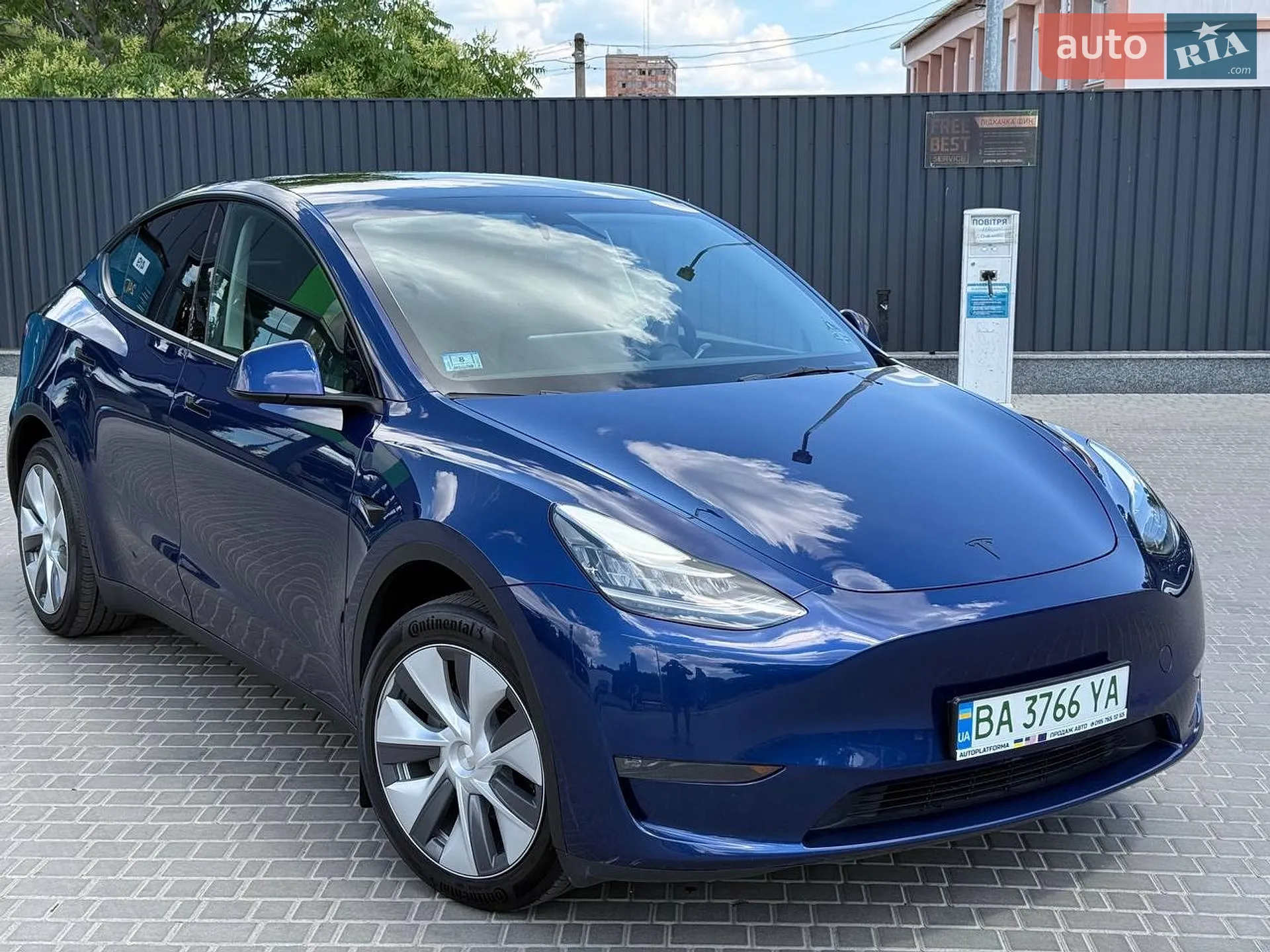 2023 Tesla Model Y - мініатюра 5