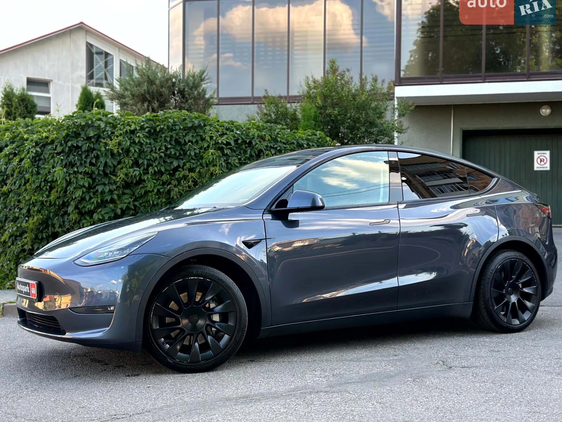 2020 Tesla Model Y - мініатюра 4