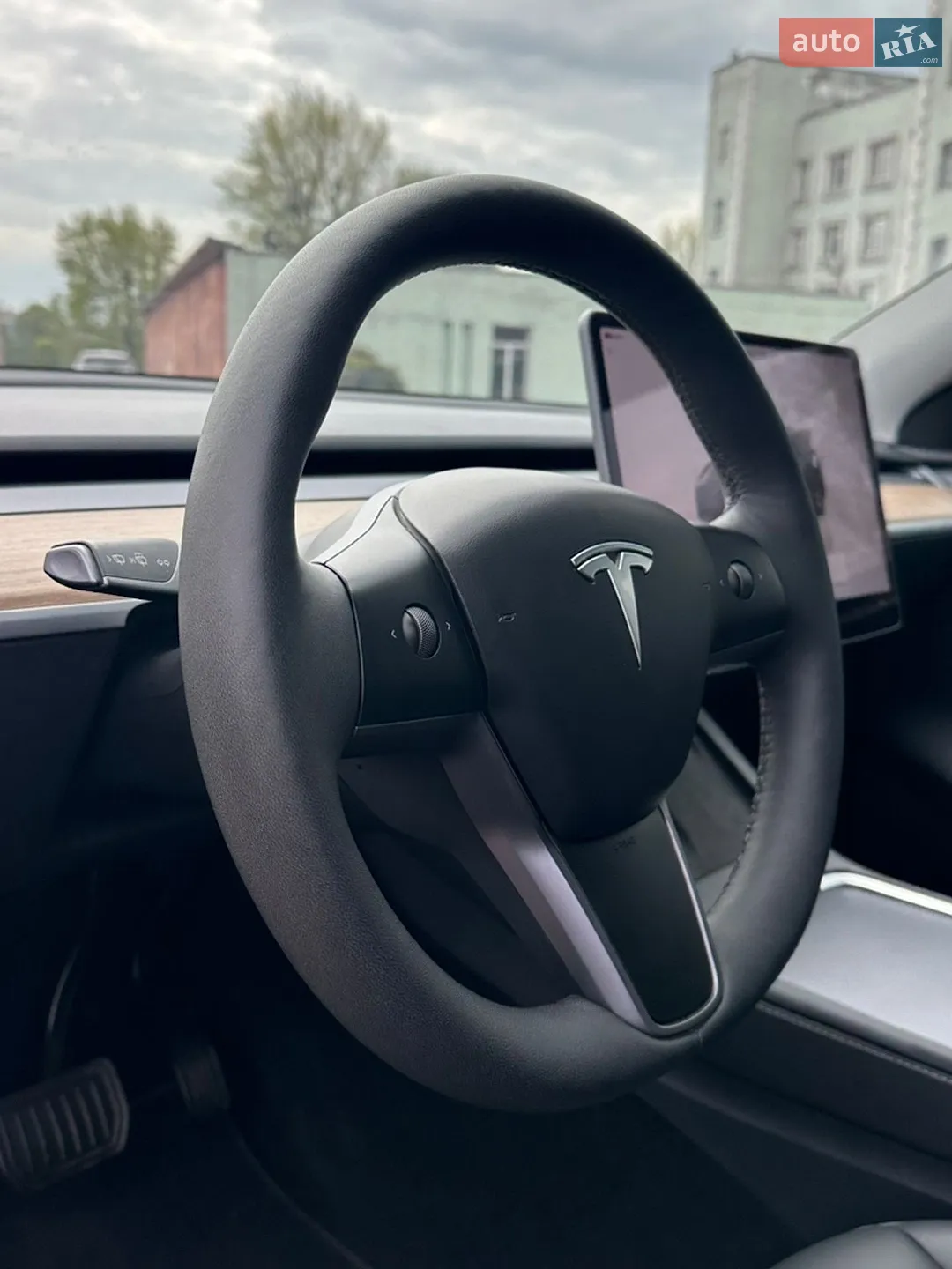 2024 Tesla Model Y - мініатюра 32
