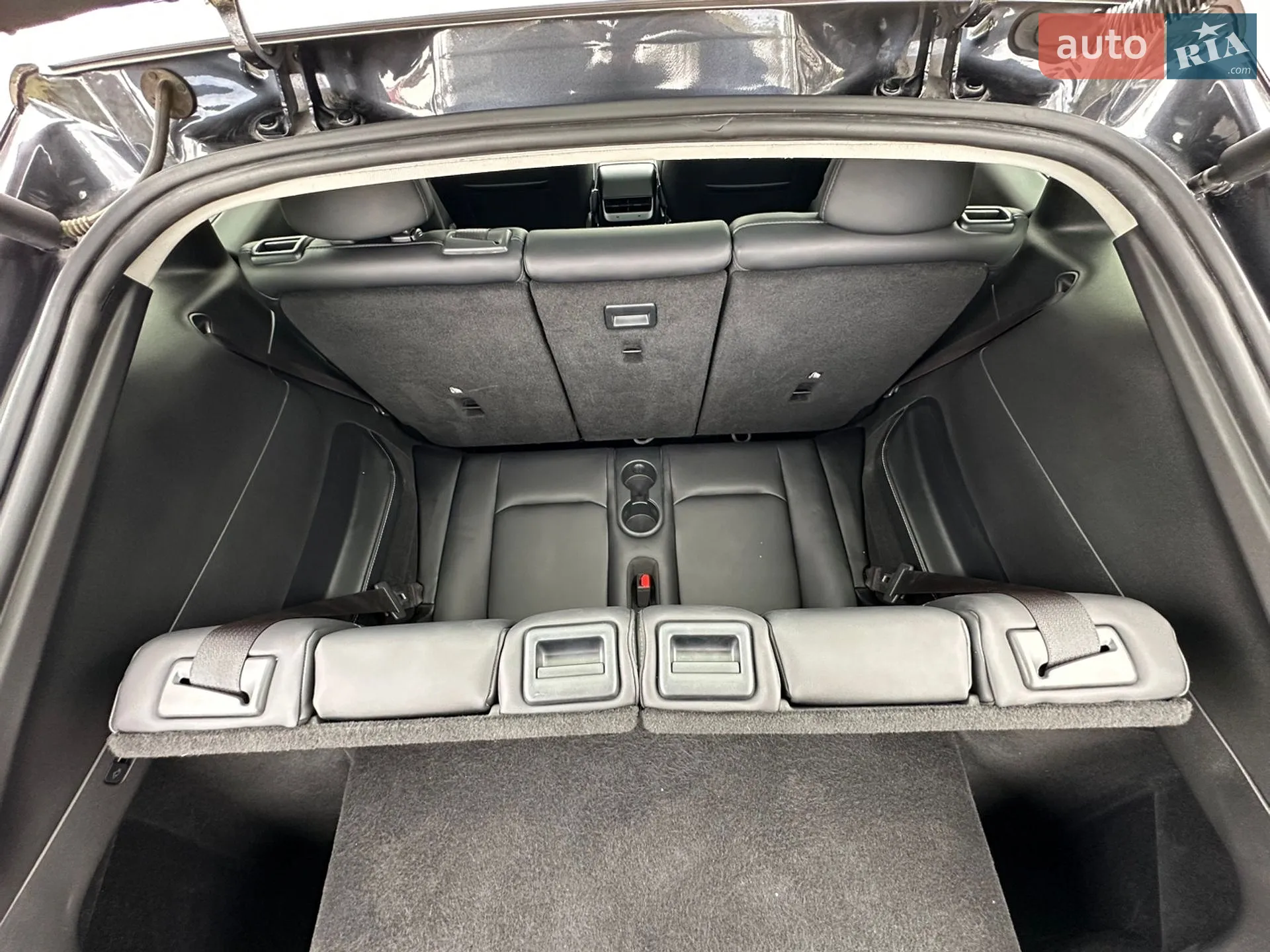 2024 Tesla Model Y - мініатюра 36
